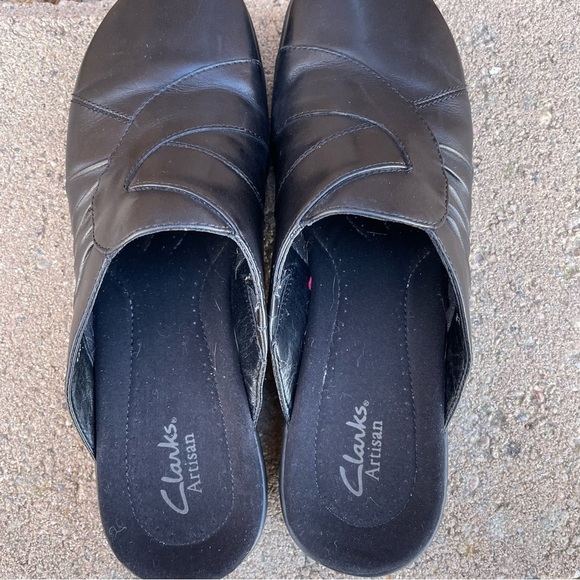 CLARKS Women’s Black Leather Artisan Slip On Lightweight Clog Size 9 Narrow - Picture 5 of 11